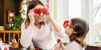 Top 5 Best Valentine’s Day Gift Ideas For Parents Top 5 Best Valentine's Day Gift Ideas For Parents