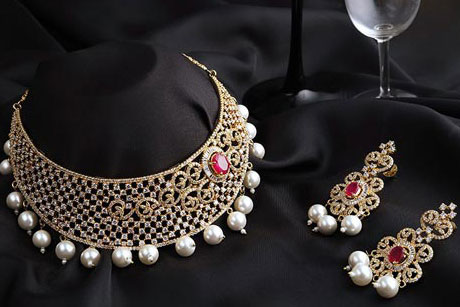How to buy artificial earrings online at cheaper price range?