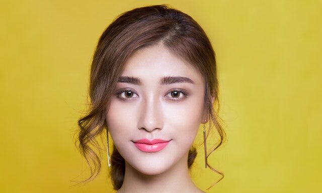 Using a Face Analyzer to Find Out If Your Portrait Is Beautiful beautiful Girl