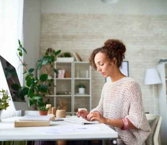 How to Embrace Positive and Beat the Negative Effects of Remote Work How to Embrace Positive and Beat the Negative Effects of Remote Work