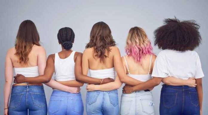 4 Essential Undergarments Every Woman Must Own 4 Essential Undergarments Every Woman Must Own