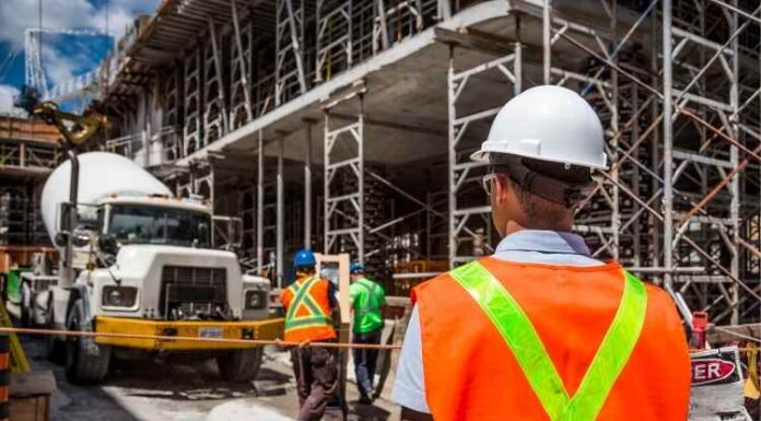 What Are Some Of The Safety Tips To Help You Set Up Your Loading Platform For Success? What Are Some Of The Safety Tips To Help You Set Up Your Loading Platform For Success