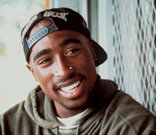Do You Know How Tall Tupac: The American Rapper Tall Tupac