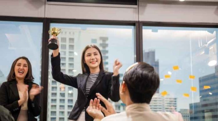 Why You Should Get Personalized Trophies for Your Employees Why You Should Get Personalized Trophies for Your Employees