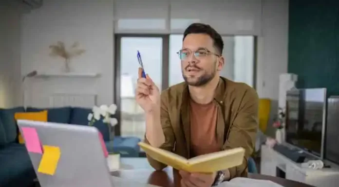 4 Essential Khan Academy Courses Tailored for Senior Learners 4 Essential Khan Academy Courses Tailored for Senior Learners